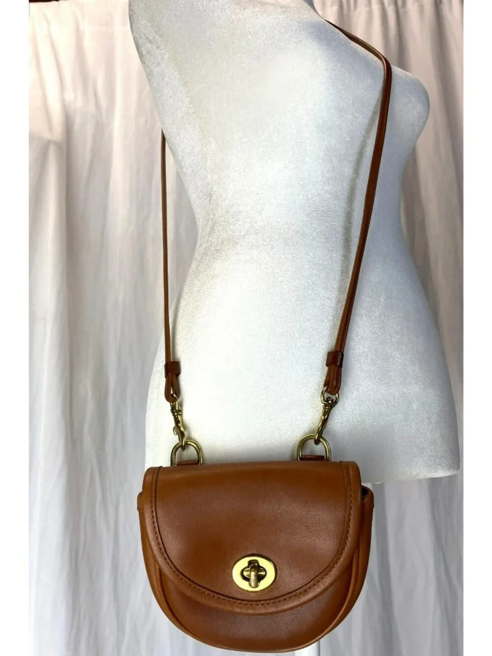 Vintage Coach Watson Bag B7C-9826 British Tan Brown Leather Brass Crossbody 9826 - Picture 13 of 13